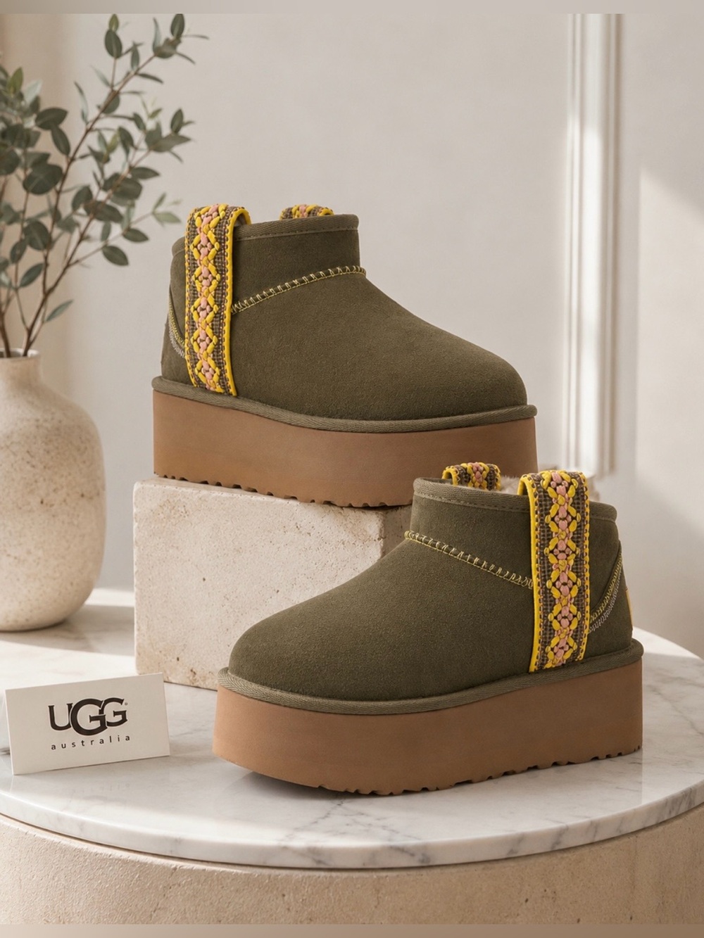UGG AUSTRALIA CLASSIC LIMITED ULTRA MINI BRAID PLATFORM WOMEN SUEDE BOOTS NEW 9